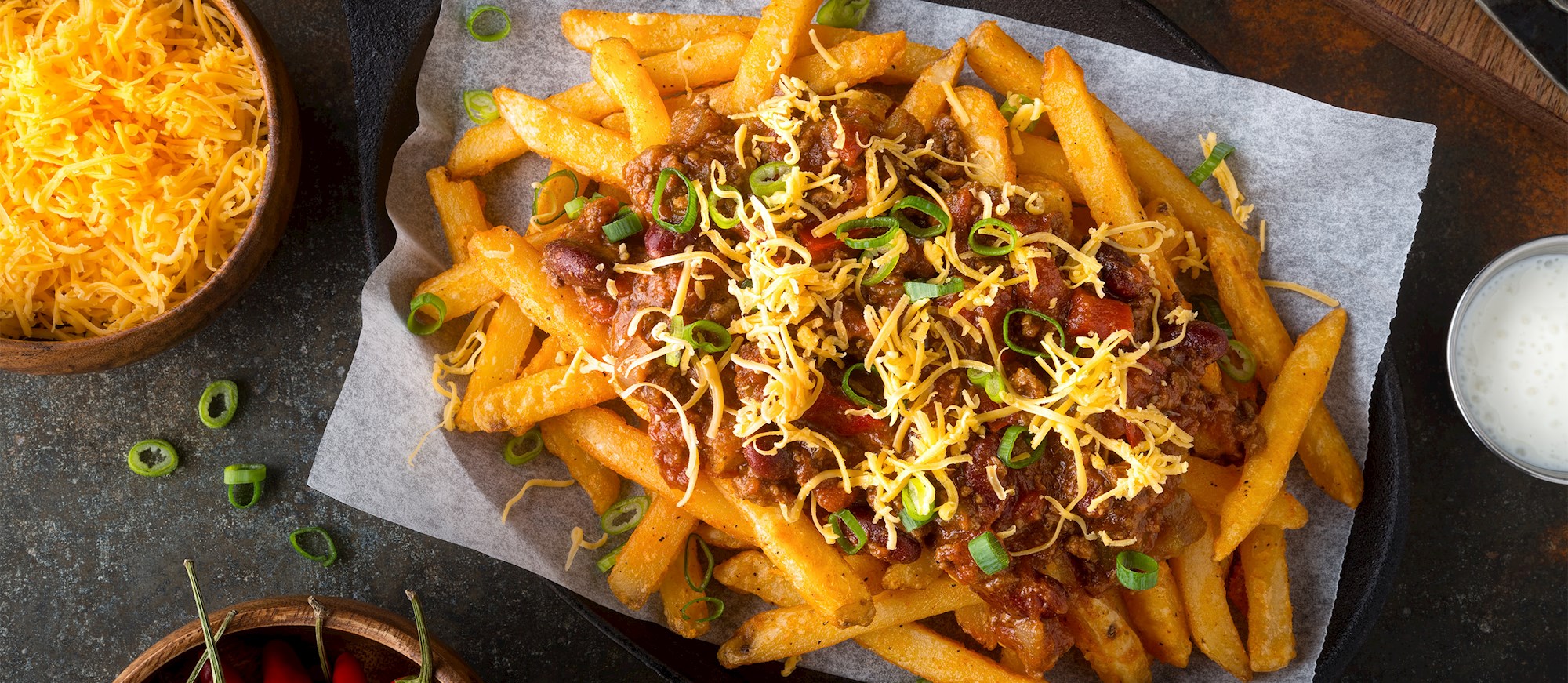 Opinión de CheeseSalchiFries 1 CheeseSalchiFries: Opinión y análisis de este plato callejero irresistible