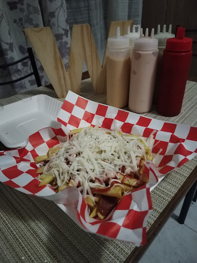  Waro's Grill | Salchipapas y Pepitos en San Antonio