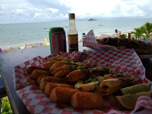 Tortugas Beach Bar & Grill