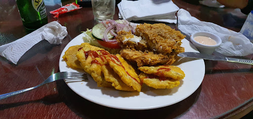 Restaurante Steak Mar • Changuinola