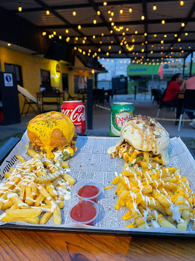 Papas Locas Parque Lefevre